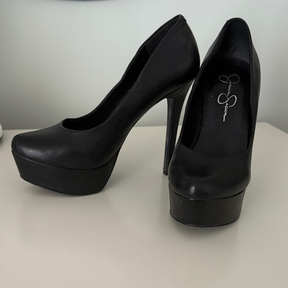 Jessica Simpson Black Platform High Heels - Women's Dress Shoes